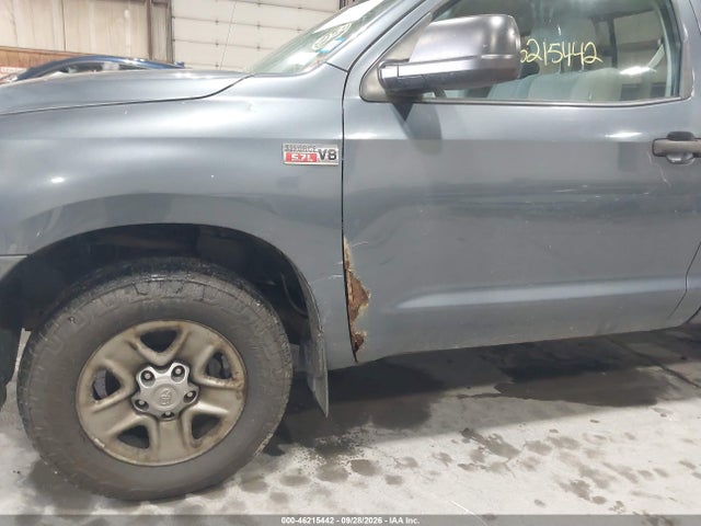 46215442 :رقم المزاد ، 5TFMY5F15AX117055 vin ، 2010 Toyota Tundra Grade 5.7l V8 مزاد بيع