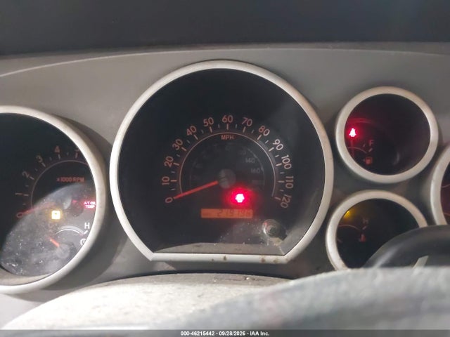46215442 :رقم المزاد ، 5TFMY5F15AX117055 vin ، 2010 Toyota Tundra Grade 5.7l V8 مزاد بيع