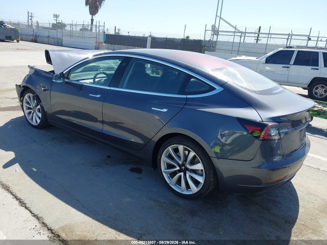 Aukcja sprzedaży 2018 Tesla Modelo 3 Long Range/mid Range, vin: 5YJ3E1EA5JF047095, numer aukcji: 46215507