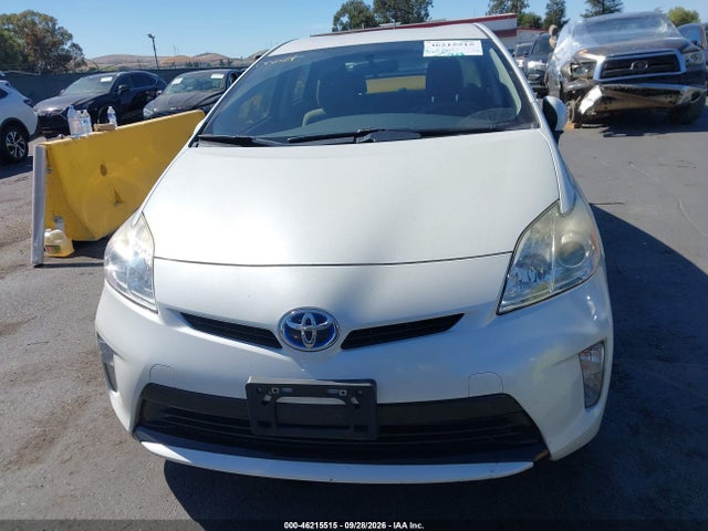 Toyota Prius Two 2015 JTDKN3DU1F0421484 Image 12
