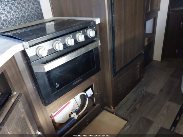 Keystone Rv Springdale 2020 4YDT29523L3106805 Image 14