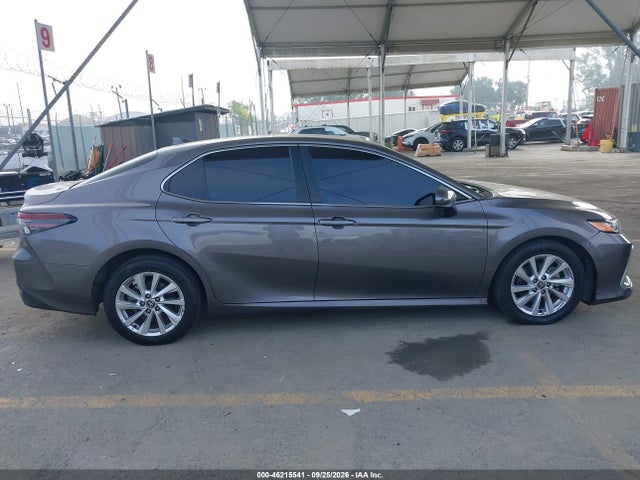 Toyota CAMRY LE 2023 4T1C11AK1PU766723 Image 13