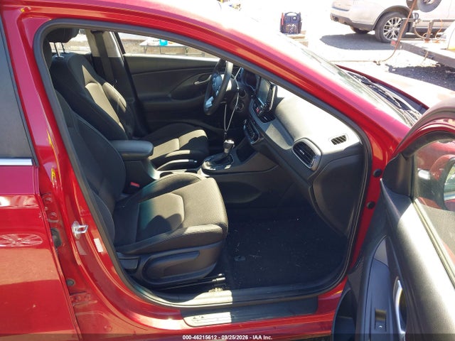 2018 Hyundai Elantra Gt მანქანა იყიდება აუქციონზე, vin: KMHH35LE1JU060292, აუქციონის ნომერი: 46215612