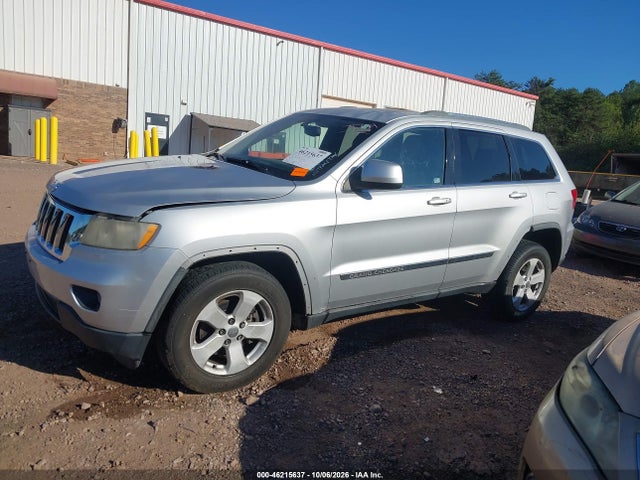 46215637 :رقم المزاد ، 1J4RR4GG4BC510256 vin ، 2011 Jeep Grand Cherokee Laredo مزاد بيع