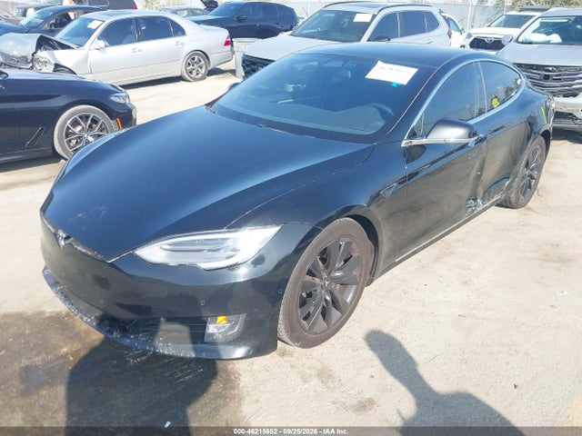 Продажа на аукционе авто 2017 Tesla Model S 60/75, vin: 5YJSA1E14HF215343, номер лота: 46215652