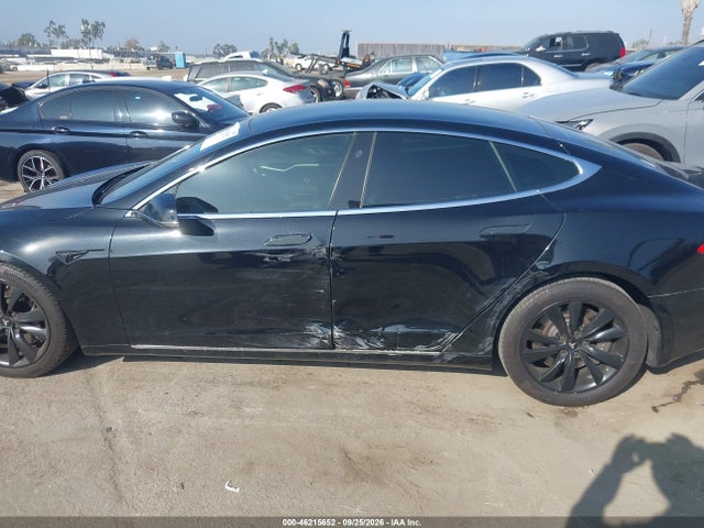 Продажа на аукционе авто 2017 Tesla Model S 60/75, vin: 5YJSA1E14HF215343, номер лота: 46215652