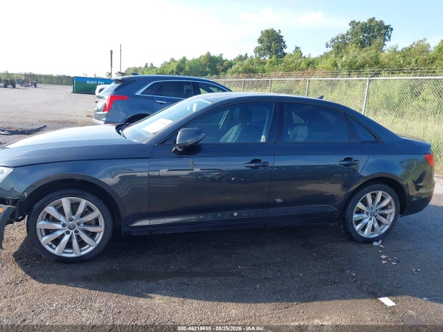 2017 Audi A4 2.0t Ultra Premium მანქანა იყიდება აუქციონზე, vin: WAUGMAF47HN071663, აუქციონის ნომერი: 46215655