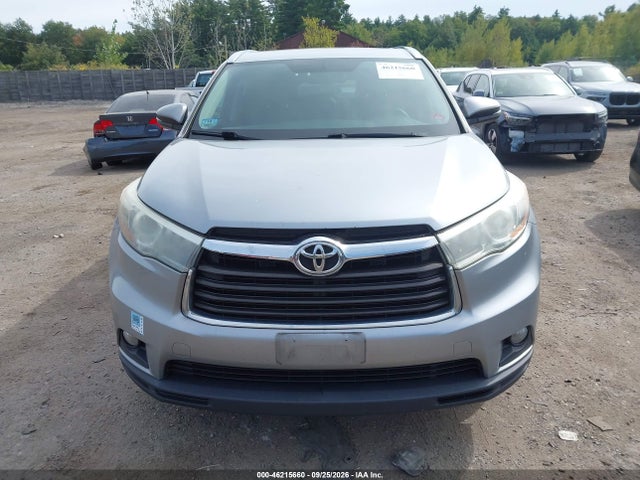 46215660 :رقم المزاد ، 5TDJKRFH4FS199835 vin ، 2015 Toyota Highlander Xle V6 مزاد بيع