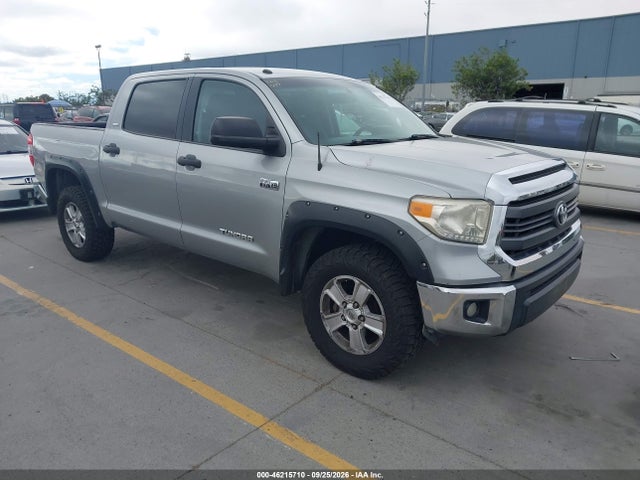 Toyota Tundra Sr5 5.7l V8 2014 5TFDY5F15EX387148 головне зображення