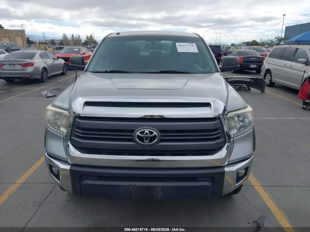 5TFDY5F15EX387148 Toyota Tundra Sr5 5.7l V8