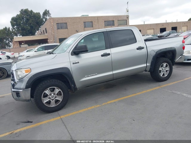 5TFDY5F15EX387148 Toyota Tundra Sr5 5.7l V8