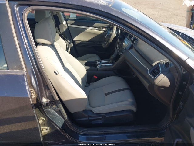 Honda Civic Lx 2019 2HGFC2F66KH520552 Image 5