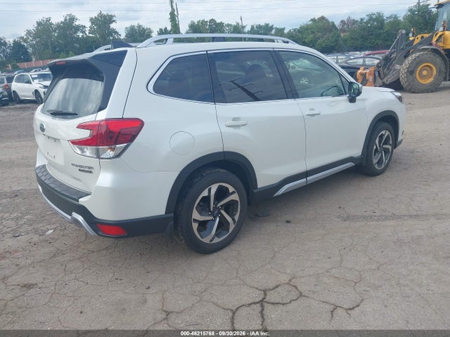 Продаж на аукціоні авто 2024 Subaru Forester Touring, vin: JF2SKAMCXRH486250, номер лоту: 46215768
