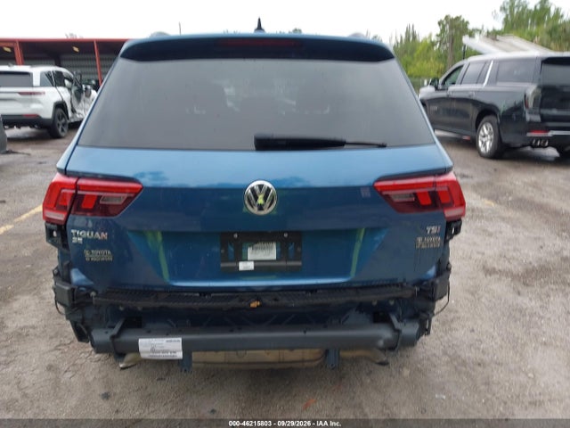 Продажа на аукционе авто 2018 Volkswagen Tiguan 2.0t Se/2.0t Sel, vin: 3VV3B7AX4JM133582, номер лота: 46215803