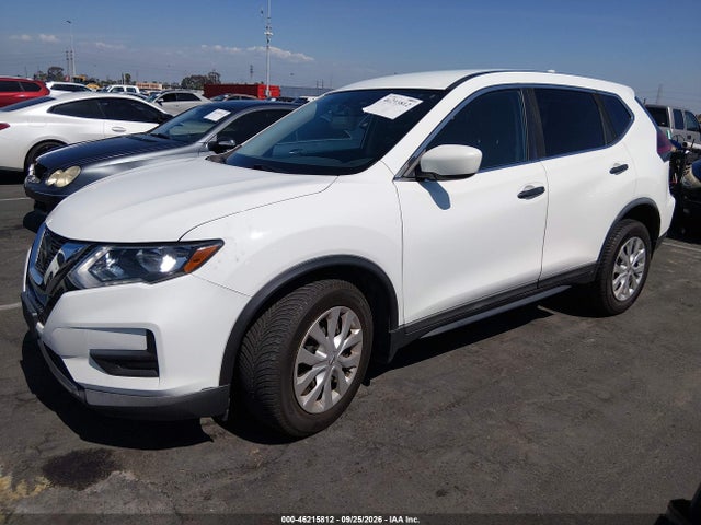 Продажа на аукционе авто 2018 Nissan Rogue S, vin: KNMAT2MT2JP614570, номер лота: 46215812