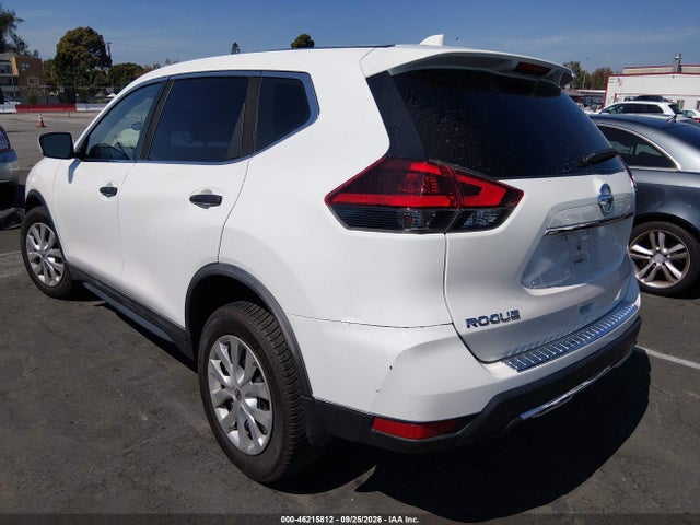 Продажа на аукционе авто 2018 Nissan Rogue S, vin: KNMAT2MT2JP614570, номер лота: 46215812