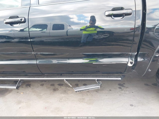 Продажа на аукционе авто 2019 Toyota Tundra Platinum 5.7l V8, vin: 5TFAY5F15KX790500, номер лота: 46215852