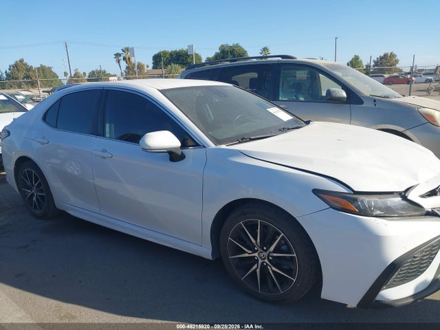 46215920 :رقم المزاد ، 4T1T11AK8PU791523 vin ، 2023 Toyota Camry Se مزاد بيع
