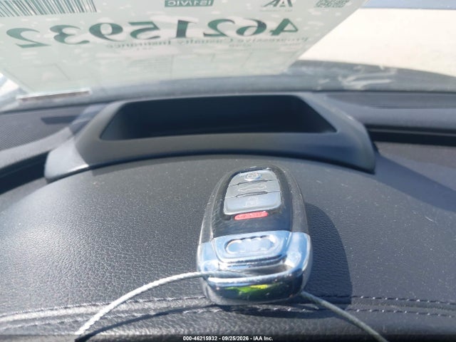 46215932 :رقم المزاد ، WAU32AFD1FN036537 vin ، 2015 Audi A8 L 4.0t مزاد بيع