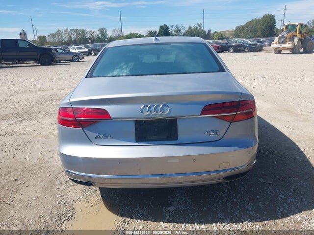 46215932 :رقم المزاد ، WAU32AFD1FN036537 vin ، 2015 Audi A8 L 4.0t مزاد بيع