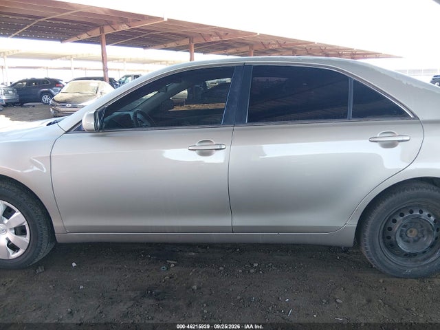 46215939 :رقم المزاد ، 4T1BE46K57U074118 vin ، 2007 Toyota Camry Le مزاد بيع