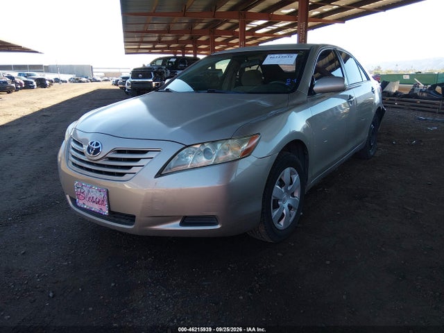 46215939 :رقم المزاد ، 4T1BE46K57U074118 vin ، 2007 Toyota Camry Le مزاد بيع