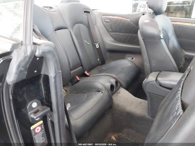 2005 Mercedes-benz Clk 320 მანქანა იყიდება აუქციონზე, vin: WDBTK65J25F133700, აუქციონის ნომერი: 46215967