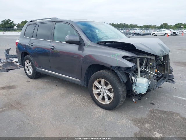 Продаж на аукціоні авто 2012 Toyota Highlander Se, vin: 5TDBK3EH8CS149423, номер лоту: 46215984