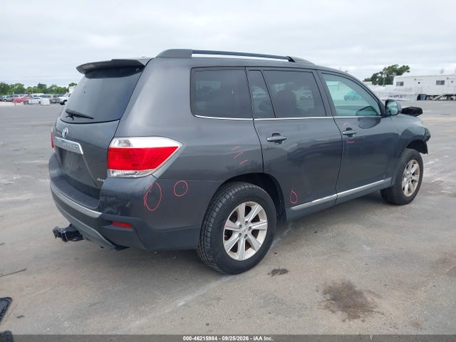 Продаж на аукціоні авто 2012 Toyota Highlander Se, vin: 5TDBK3EH8CS149423, номер лоту: 46215984