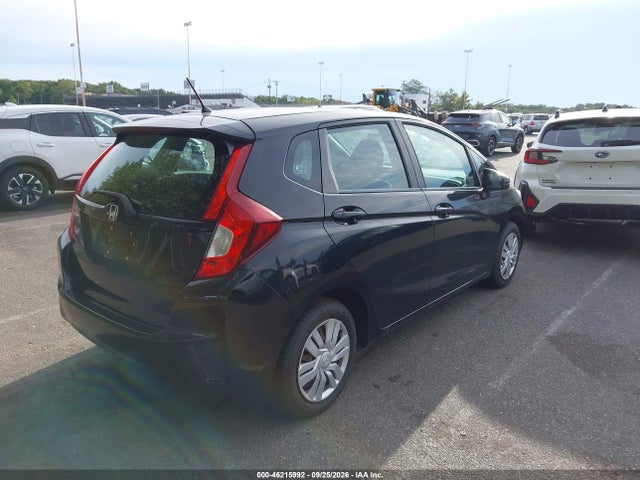 2015 Honda Fit Lx მანქანა იყიდება აუქციონზე, vin: 3HGGK5H58FM775191, აუქციონის ნომერი: 46215992