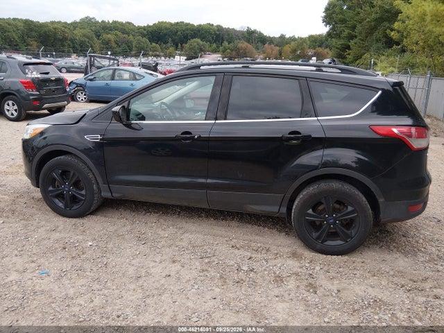 Продажа на аукционе авто 2016 Ford Escape Se, vin: 1FMCU9G96GUC75090, номер лота: 46216081