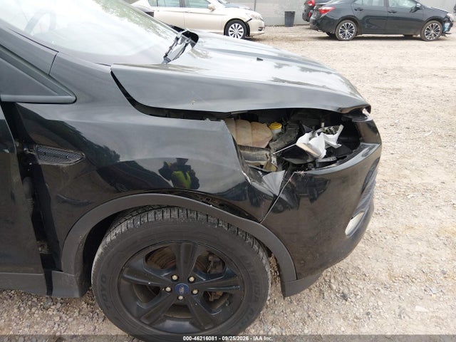 Продажа на аукционе авто 2016 Ford Escape Se, vin: 1FMCU9G96GUC75090, номер лота: 46216081