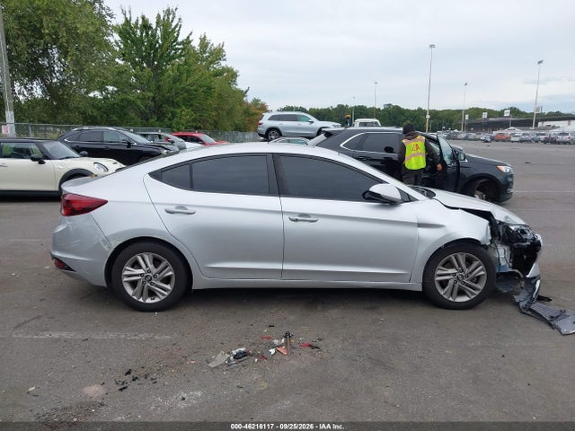 2019 Hyundai Elantra Value Edition მანქანა იყიდება აუქციონზე, vin: 5NPD84LF5KH453764, აუქციონის ნომერი: 46216117