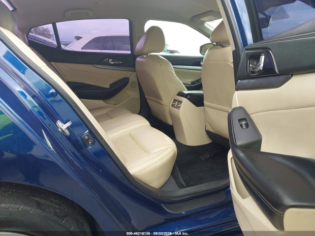 46216136 :رقم المزاد ، 1N4AA6AP9JC367629 vin ، 2018 Nissan Maxima 3.5 Sv مزاد بيع