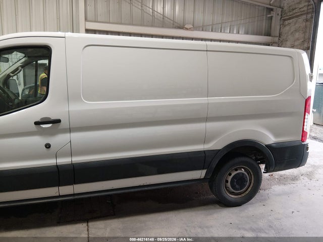 Ford Transit-150 2018 1FTYE1ZM1JKB09475 Image 14