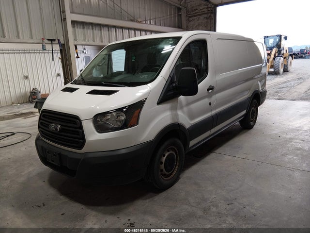 Ford Transit-150 2018 1FTYE1ZM1JKB09475 Image 2