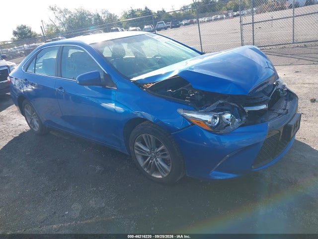 46216220 :رقم المزاد ، 4T1BF1FK5HU685506 vin ، 2017 Toyota Camry Se مزاد بيع