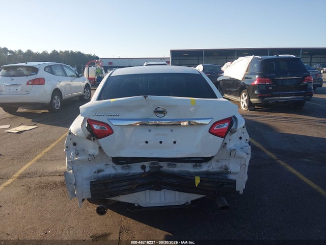 Продаж на аукціоні авто 2017 Nissan Altima 2.5 S, vin: 1N4AL3AP9HC256985, номер лоту: 46216227