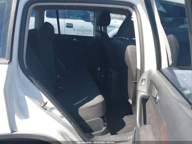 Aukcja sprzedaży 2011 Volkswagen Tiguan S, vin: WVGAV7AX6BW524629, numer aukcji: 46216242