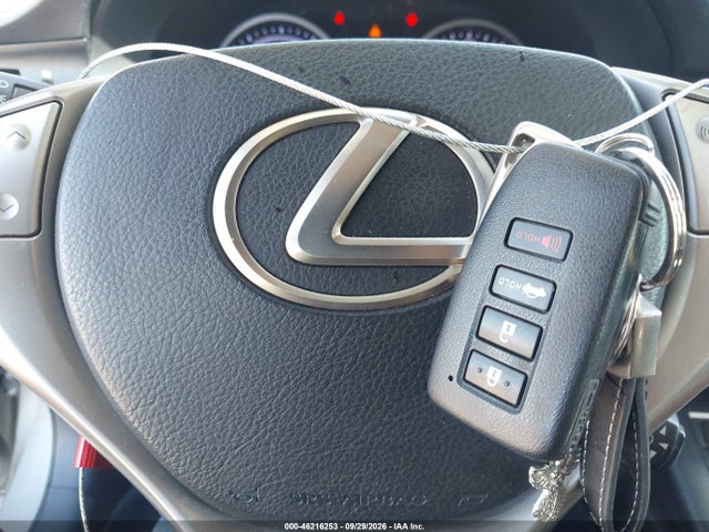 JTHBW1GG6F2083297 Lexus ES 300H
