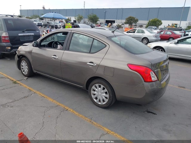 46216332 :رقم المزاد ، 3N1CN7AP5CL819678 vin ، 2012 Nissan Versa 1.6 Sv مزاد بيع