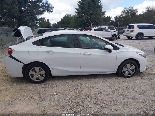 1G1BC5SM5J7125638 Chevrolet Cruze Ls Auto