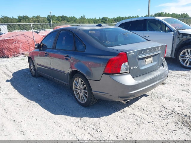 46216410 :رقم المزاد ، YV1672MS3B2534527 vin ، 2011 Volvo S40 T5/t5 R-design مزاد بيع