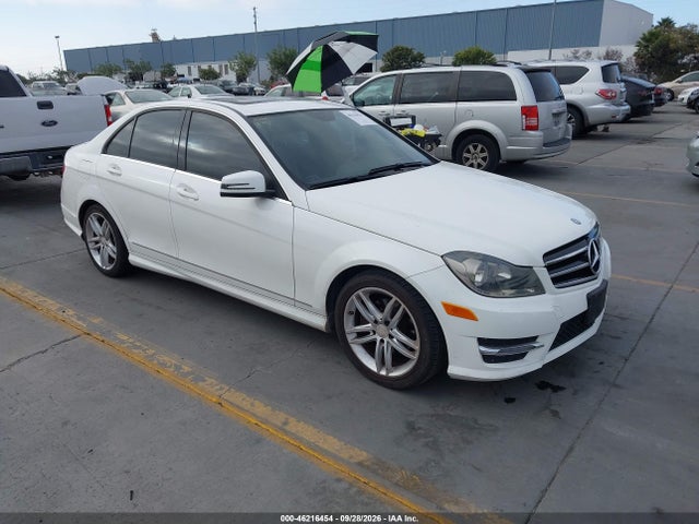 Aukcja sprzedaży 2014 Mercedes-benz C 250 Sport, vin: WDDGF4HB9EG199547, numer aukcji: 46216454