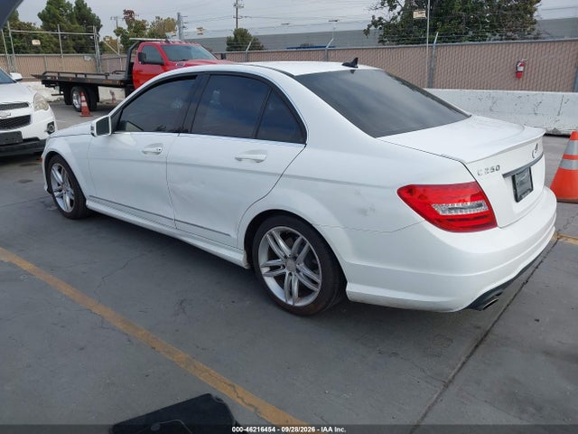 Aukcja sprzedaży 2014 Mercedes-benz C 250 Sport, vin: WDDGF4HB9EG199547, numer aukcji: 46216454