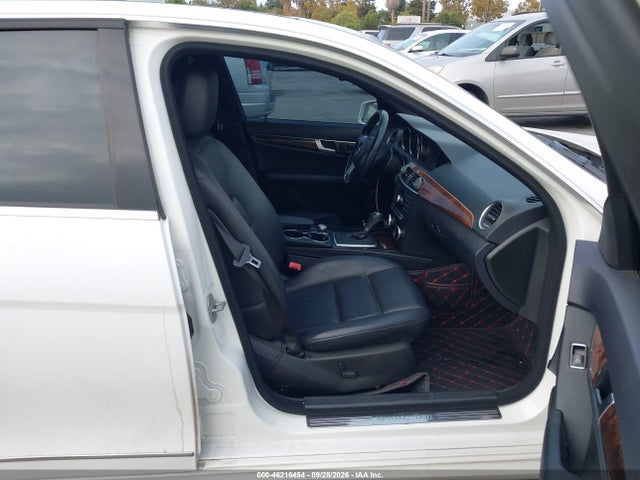 Aukcja sprzedaży 2014 Mercedes-benz C 250 Sport, vin: WDDGF4HB9EG199547, numer aukcji: 46216454