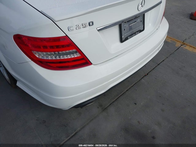Aukcja sprzedaży 2014 Mercedes-benz C 250 Sport, vin: WDDGF4HB9EG199547, numer aukcji: 46216454