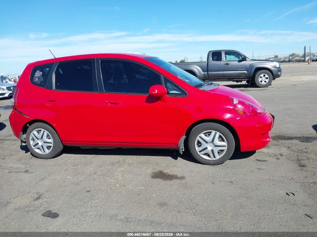 Продажа на аукционе авто 2007 Honda Fit, vin: JHMGD38477S048247, номер лота: 46216457