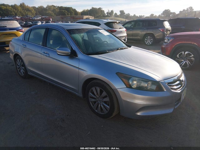 2011 Honda Accord 2.4 Ex-l მანქანა იყიდება აუქციონზე, vin: 1HGCP2F89BA106172, აუქციონის ნომერი: 46216462