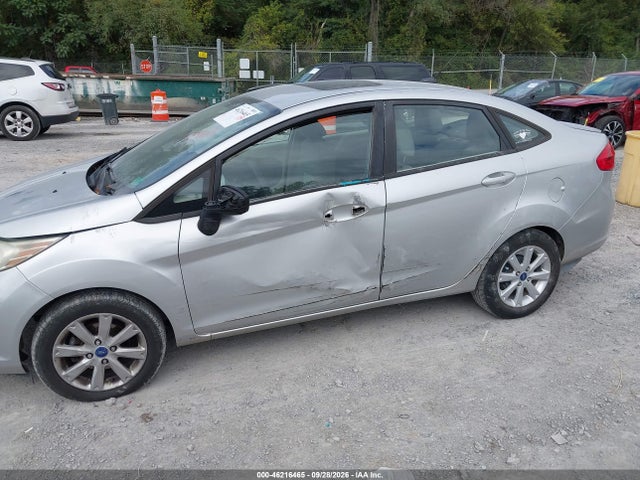 46216465 :رقم المزاد ، 3FADP4BJ9CM114385 vin ، 2012 Ford Fiesta Se مزاد بيع
